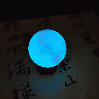 35mm Blue Luminous Quartz Crystal Sphere Ball Glow In The Dark Stone Glowing Stone For Halloween Accessories 1pcs