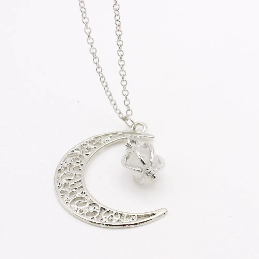 Moon Shape Luminous Pumpkin Pendants Halloween Clavicle Chain Necklace Necklaces Girls Gift Bohemia Cheap Jewelry Pendants