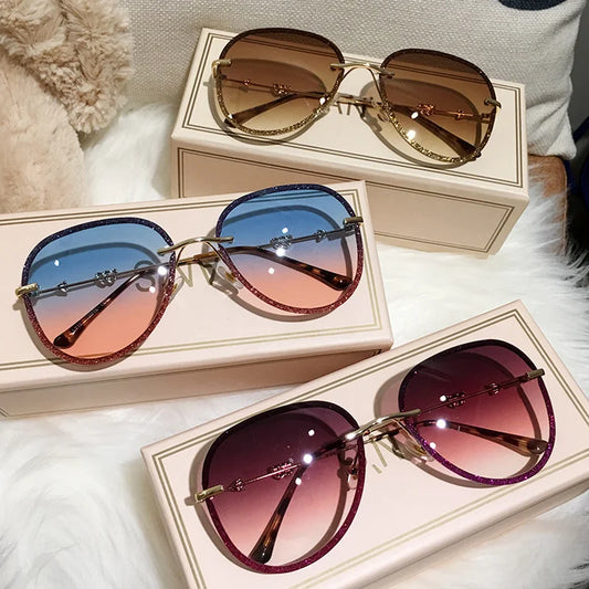 2023 New Diamond Sunglasses Female Brand Design Imitation Rhinestones Gradient Lens UV400 Pilot Sun Glasses Women Shades S316